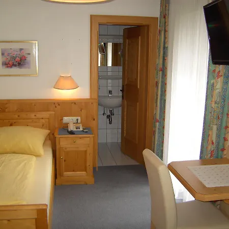 Rieder בית הארחה 3*